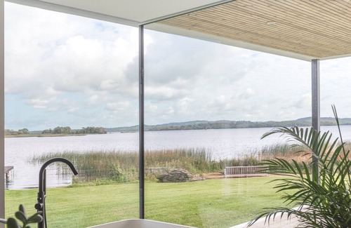 Dromaan Maison | The Lakehouse - County Clare Ireland