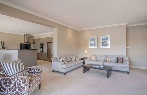 Pauanui Maison | The Lakes - Pauanui Holiday Home