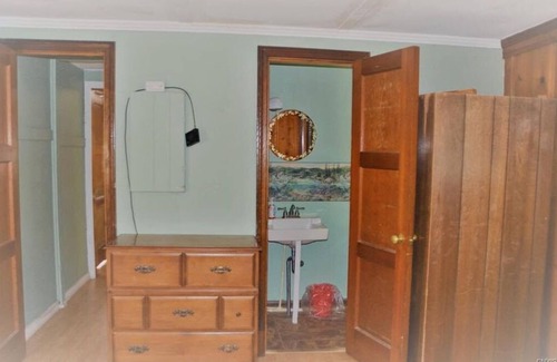 Brier Hill Cabine | The Lakeside Lodge
