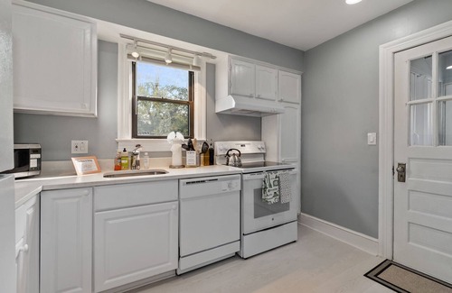 Nauck Maison | ☆The Langley | Kid+Pet Friendly | Mins to DC☆