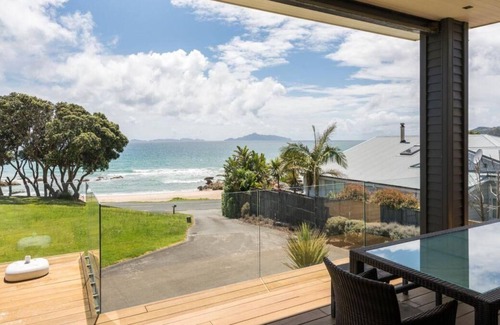 Langs Beach Maison | The Langs - Large, modern, sunny holiday with stunning views a stone's throw from Langs beach