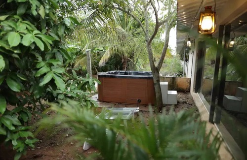 Chikkaballapur Maison | The Lantern House by Jade