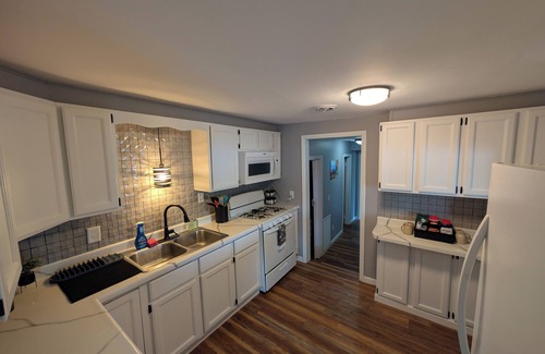 Battle Creek Maison | The Laurabelle: Your Lakeside Sanctuary