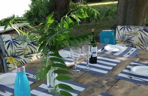 Waupoos Maison | The Lazy Acre- Prince Edward County- Picton, Ontario