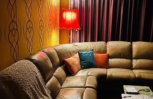 Queenstown Maison | The Lazy Frog Cottage