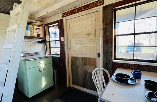 Dickerson Run Cabine | The Lea - tiny cabin in cow pasture