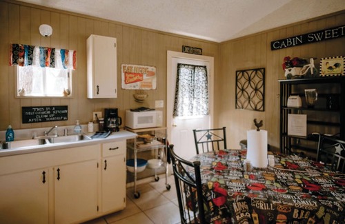 Rio Frio Cabine | Le côté Leakey - Whisky Mountain Duplex - Great Location!