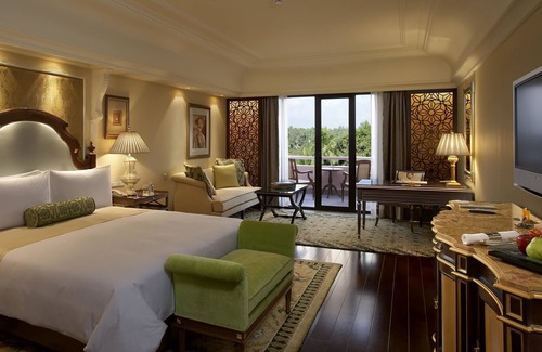 Agara Hôtel | The Leela Palace Bengaluru