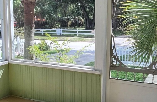 Mount Dora Cottage | Le chalet qui vous fait aller, "Waouh!"