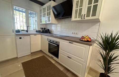 New Golden Mile Maison | The Lemon House