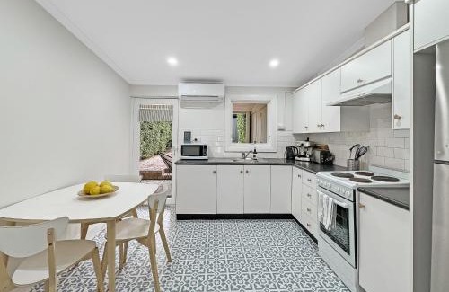 North Adelaide Maison | The Lemon Tree - Charming Cottage in North Adelaide