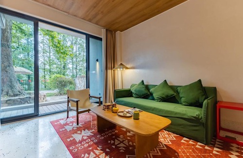 Lujiang Maison | The lesser of the two has the Lushan residence