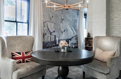 Old Town West Maison | THE LIBERTY HOUSE Of Old Town Designer Home