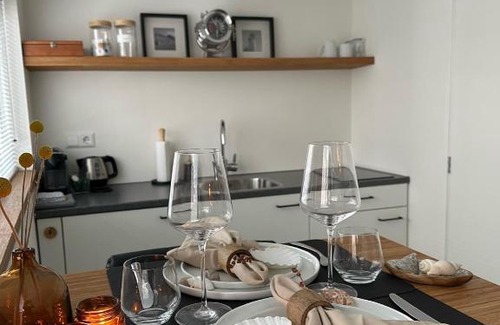 Noordwijk Cabine | The Lighthouse Cabin