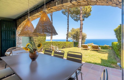 Llafranc Villa | The Lighthouse House of Llafranc