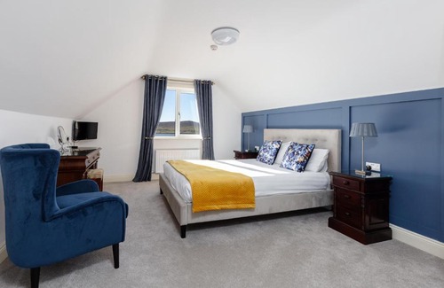 Dingle Maison | The Lighthouse