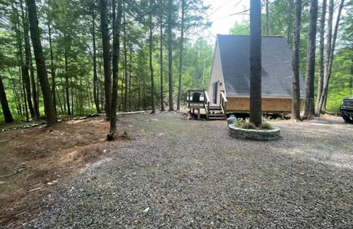 Standish Cabine | THE LILLIPAD.Off-grid A frame. Sebago lake region!