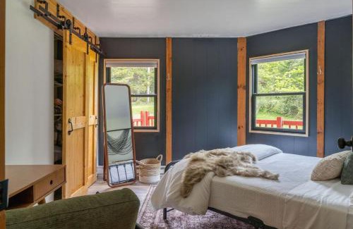 Elka Park Maison | The Lily Pad - Hunter NY