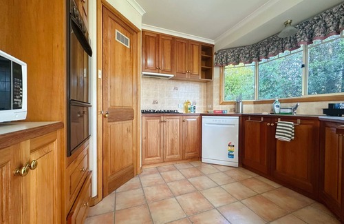 Lindisfarne Maison | The Lindisfarne Loft - close to CBD and Airport