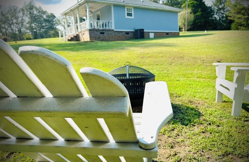 Starkville Maison | The Little Blue House