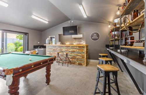 Safety Beach Maison | The Little Distillery