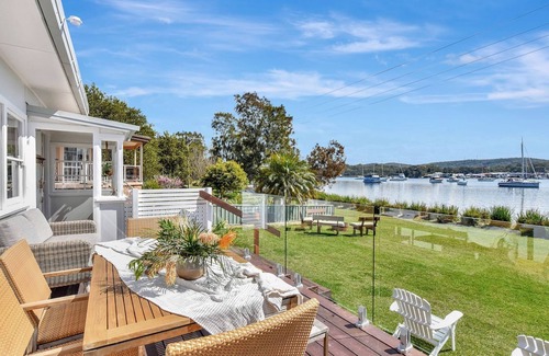 Rathmines Maison | The Little Lake House Waterfront
