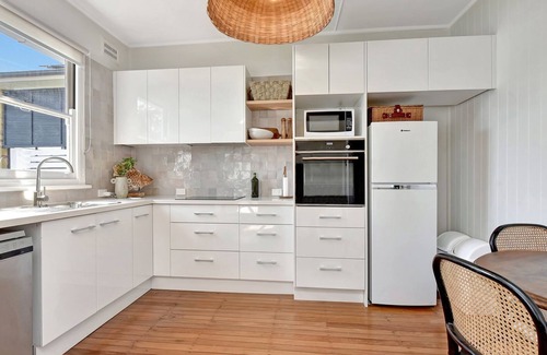 Rathmines Maison | The Little Lake House at Rathmines waterfront on Lake Macquarie