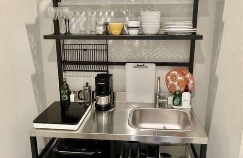 Brookland Appartement | The Little Nest! Charming Brookland Guest Suite+ Parking!