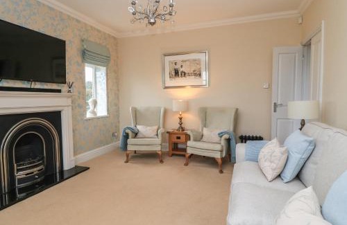 Malmesbury Maison | The Little Paddock