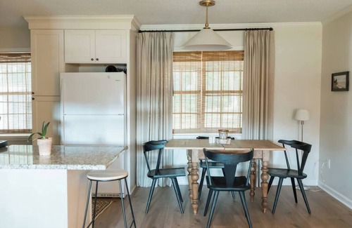 Starkville Maison | The Little Retreat