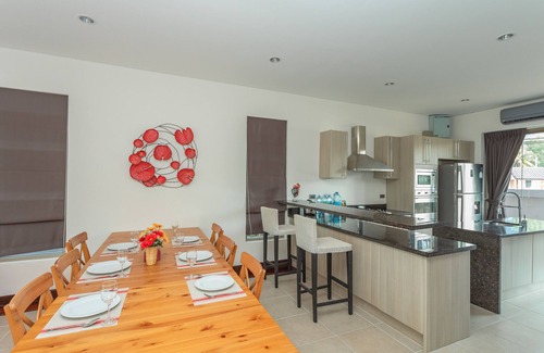 Si Sunthon Villa | Le Phuket local @ Phuket Ratchaburi