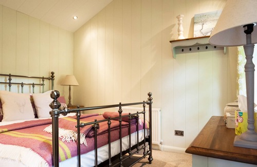 Dunbar Cabine | The Lodge by the Lake, Dunbar avec bain à remous