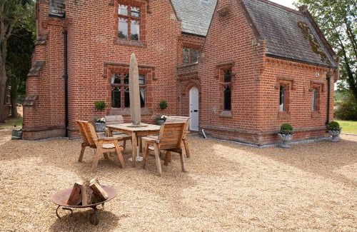 Foxley Maison | The lodge