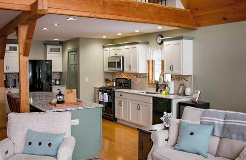 Bradford Maison | The Lodge on Lamoka located in The Finger Lakes Region.