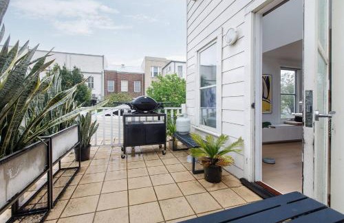 Kensington Appartement | 'The Loft' A Chic City-fringe Balcony Hideaway