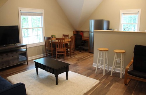 Saint Andrews Appartement | Le Loft à Sewanee a est un appartement tranquille situé sur le plateau de Cumberland.