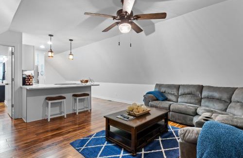 Elkhorn Maison | The Loft at Skyline