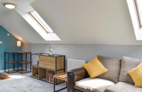 Pulham Maison | The Loft