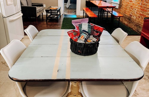 Bainbridge Appartement | The Loft @ Studio115 a Charming Stay, Sleeps 6, in Downtown Bainbridge, GA