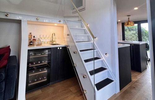 Kiama Maison | The Londoner - Super Luxe 2 Bedroom Tiny Home