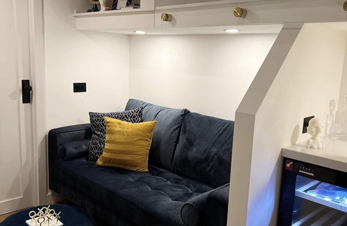 Kiama Maison | The Londoner - Super Luxe 2 Bedroom Tiny Home