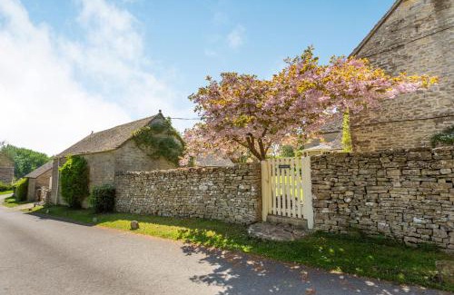 Duntisbourne Abbots Maison | The Long Barn