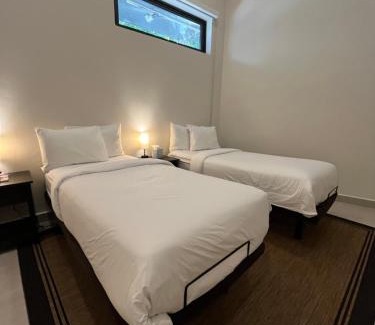 San Mateo Hôtel | The Looking Glass Hotel