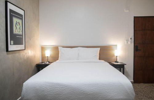 San Mateo Hôtel | The Looking Glass Hotel