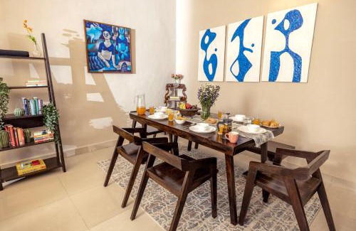 East of Kailash Appartement | The Lotus Loft