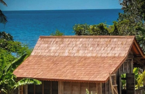Dencarik Cabine | ❤ The loveshack: a romantic beachfront bungalow ❤