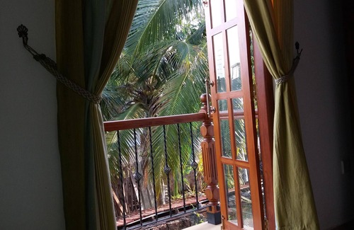 Aluthgama Appartement | Le taux le plus bas pour vos vacances de rêve à proximité Bentota Beach