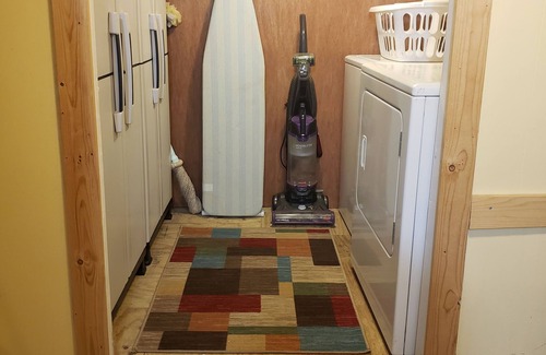 Engelhard Maison | The Lucky Hook, Hyde Co, Waterfront, Pet & Family Friendly w/kayaks, Fireplace