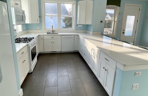 Broadkill Beach Maison | The Lucky Tangerine in Broadkill Beach: Linens included!