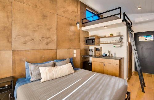 Wildwood Maison | The Lumber Jack Pine Treehouse at Treetop Escapes